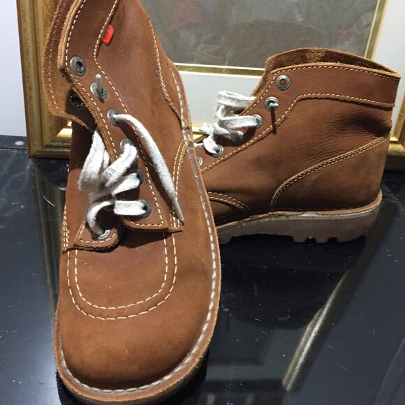 KICKERS LEATHER CHUKKA BOOTS SIZE 8 / 9 - Picture 1 of 11